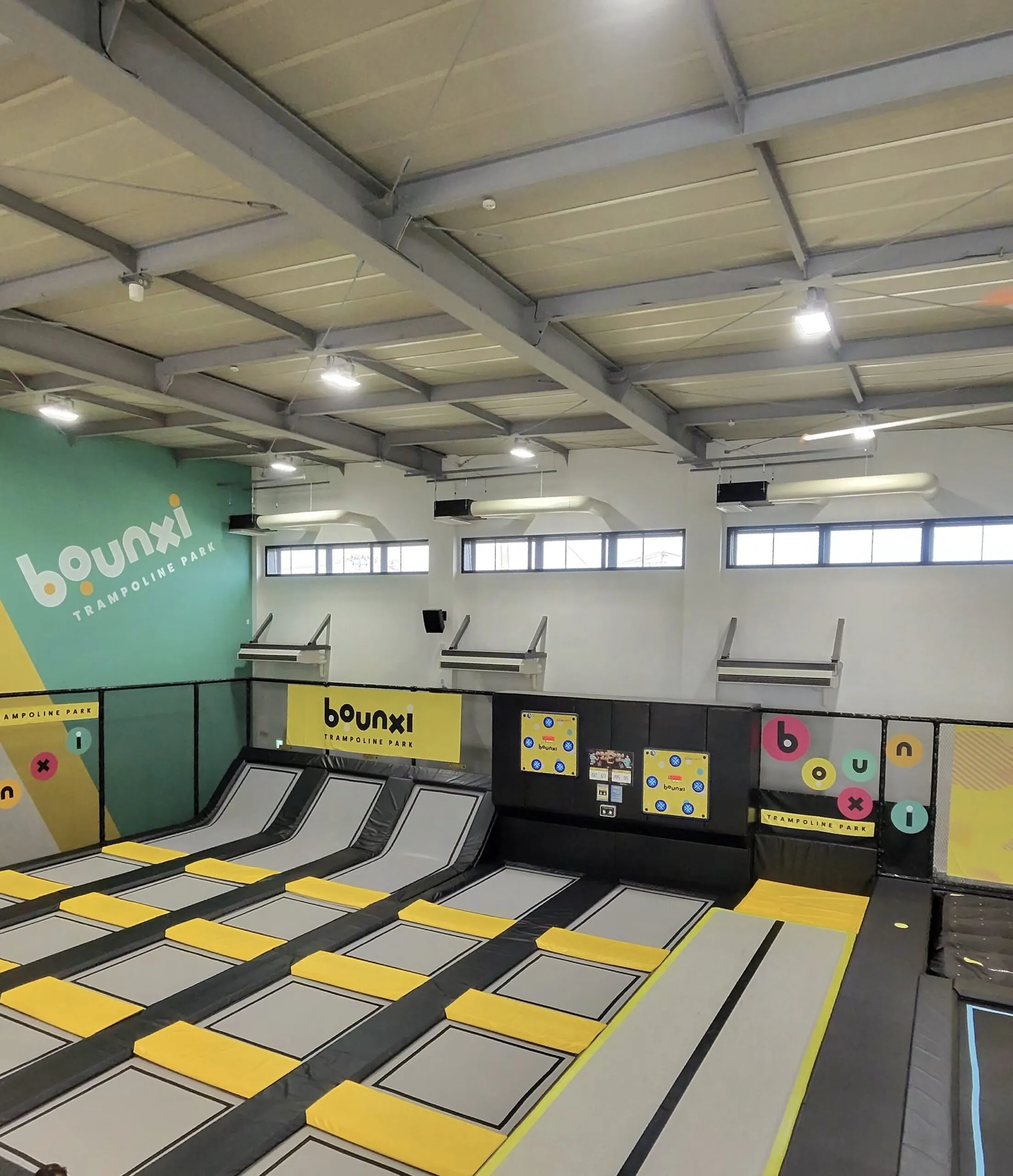 BOUNIX